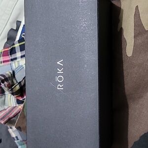 Sun glass very light weight